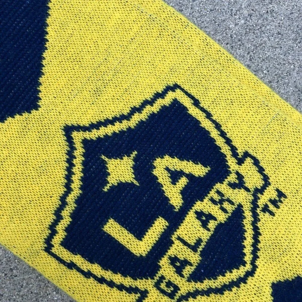 LA GALAXY MLS Soccer Los Angeles Argon Fringe Tassel Neck Scarf​​​​​​​